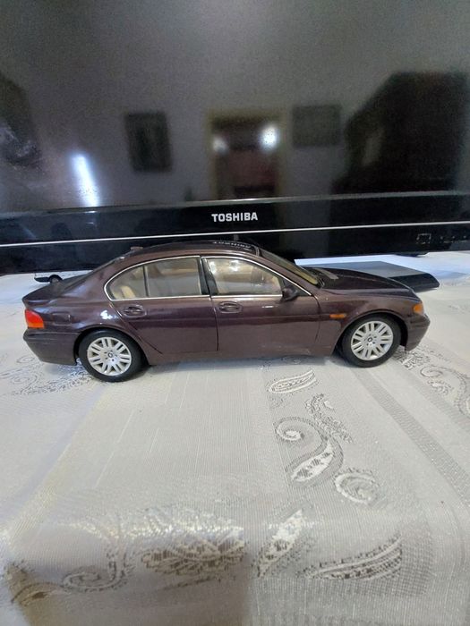 Macheta Bmw seria 7 E65
