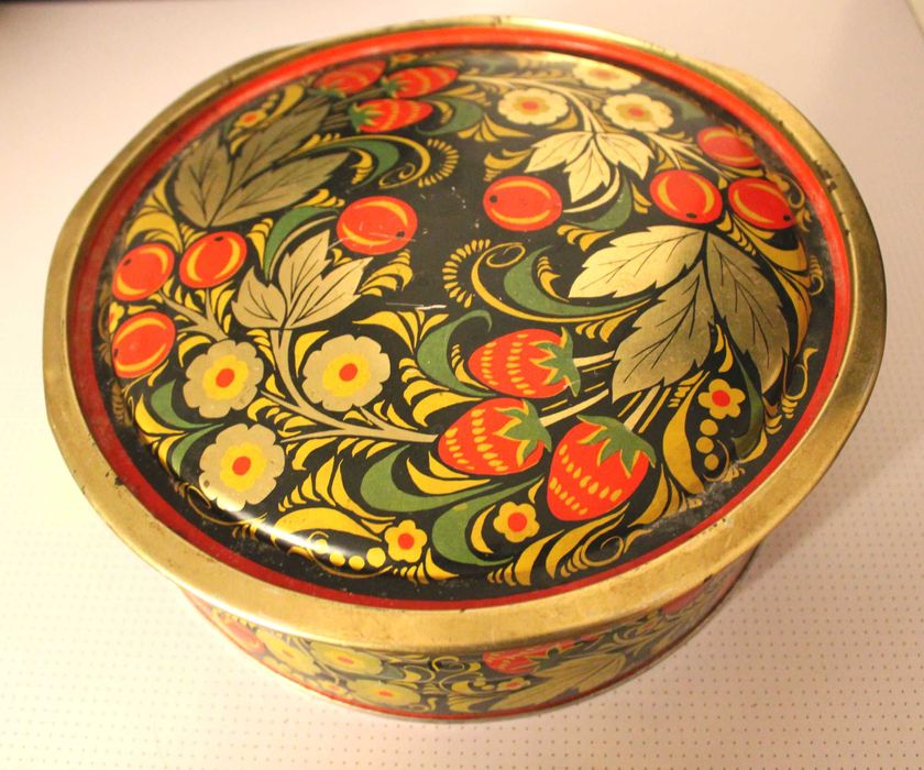 Набор банок металлических