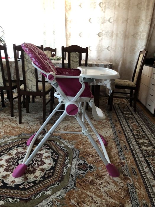 Стульчик для кормления