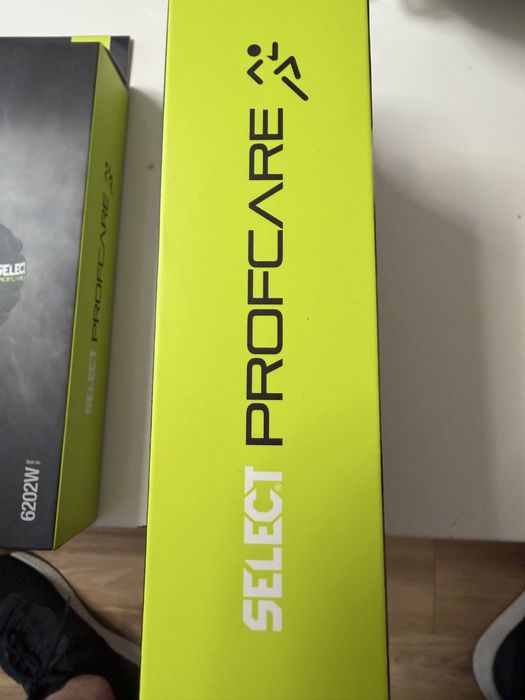 Genunchieră Handbal Damă Select Profcare 6202W - NOI La cutie