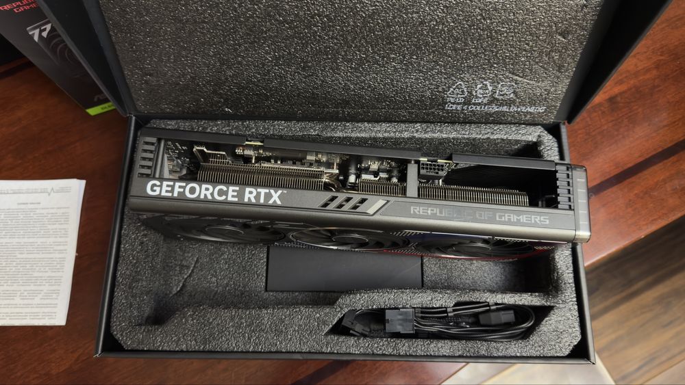 Asus Rog Stix RTX 4070 Super12GB