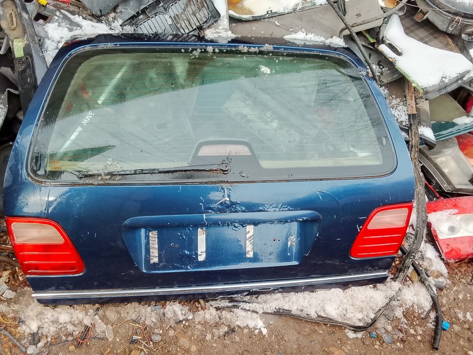 Запчасти на Мерседес