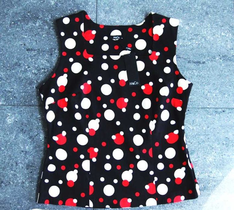 Прекрасна блуза M&Co