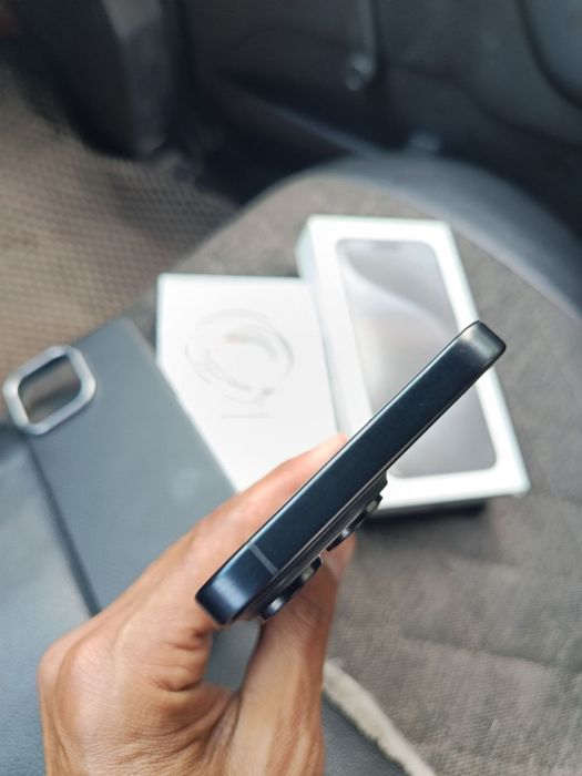 Iphone 15 Pro Max 256 simkarta
