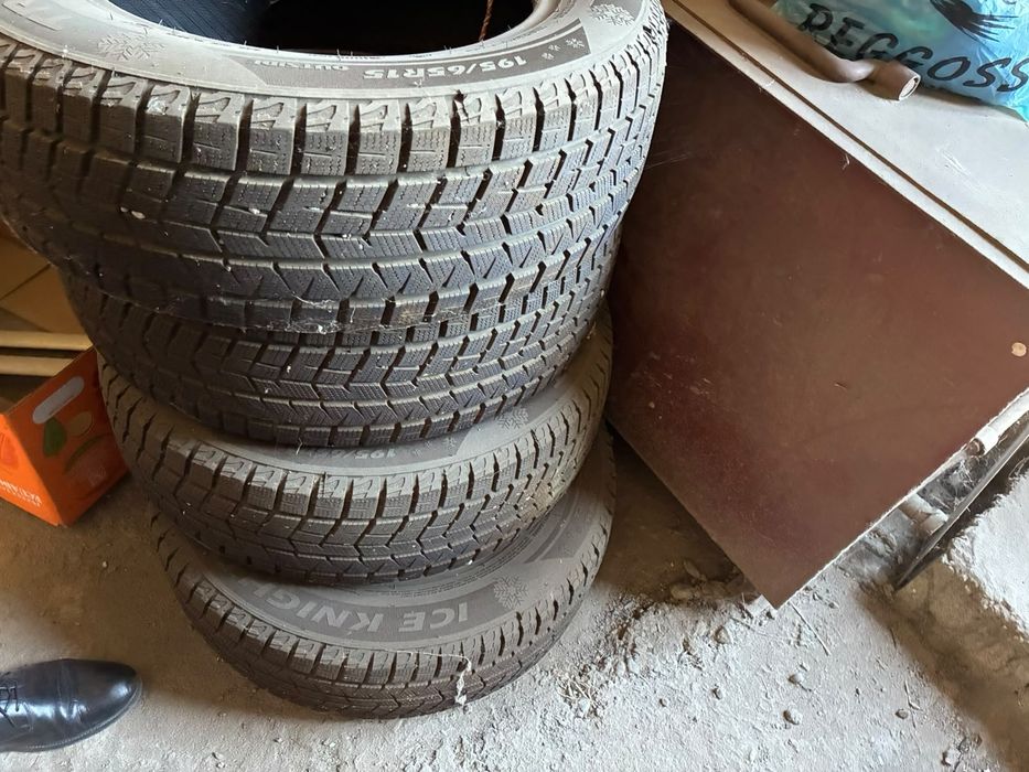 Продам шины зимние