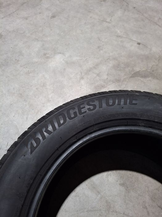 2 Anvelopele  M+S 255  55 18 Continental