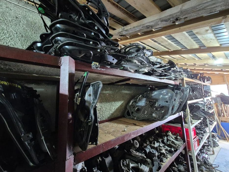 MACARA GEAM STANGA/DREAPTA FATA-SPATE VOLKSWAGEN/SKODA/TOURAN/MAZDA/HYUNDAI/OPEL ETC