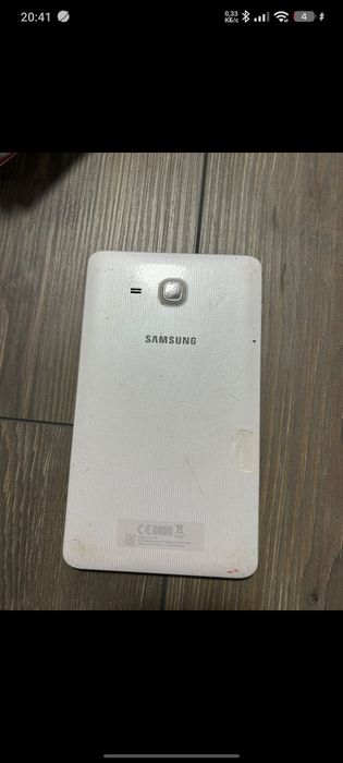 Планшет Самсунг работает вроде бы