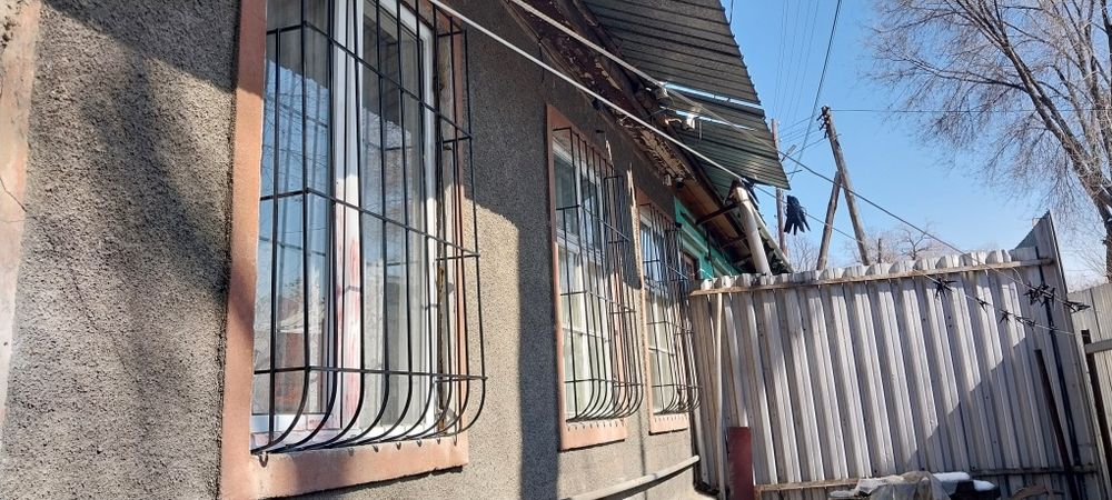 Решётки на окна металлические