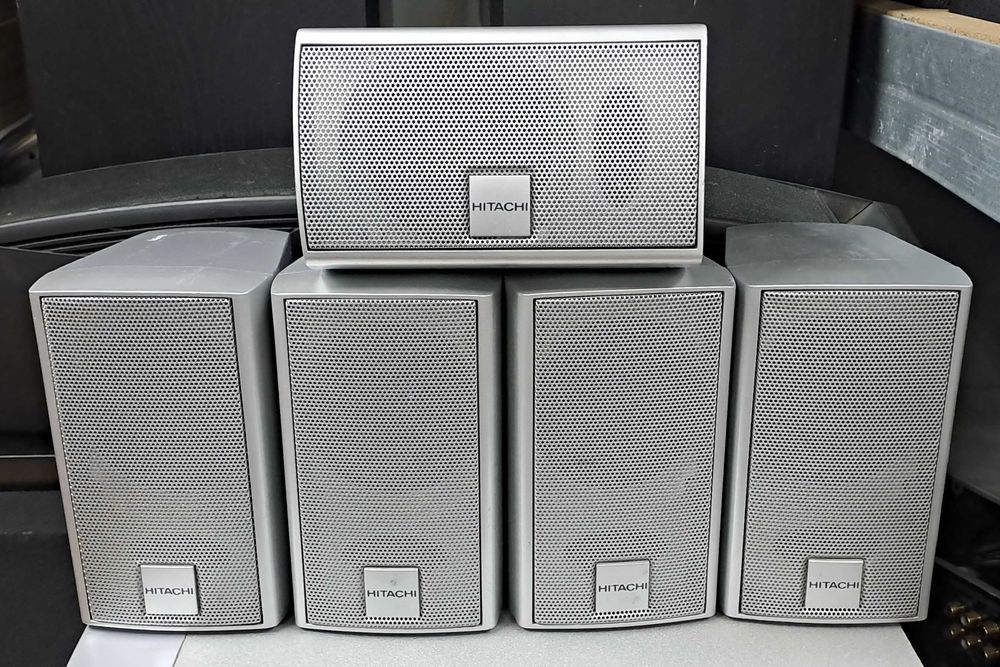 Hitachi HTD K 160 boxe 2 cai 8 ohmi 50W senzatie