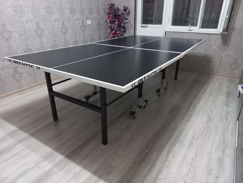 Stol tennis sotiladi