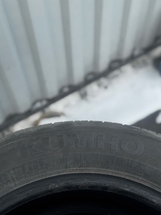 Продается комплект резины