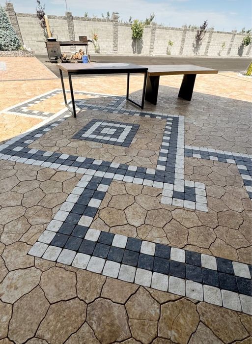 Укладка тротуарной плитки (брусчатки)