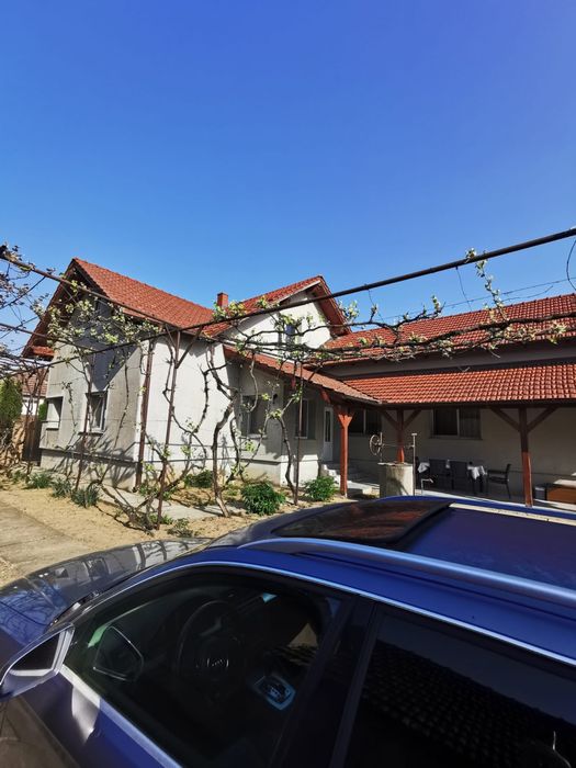Casa de vanzare