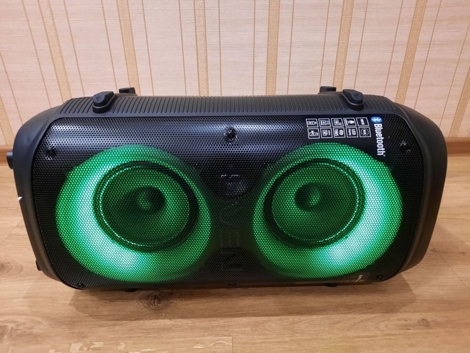 Продам колонку Свен PS800