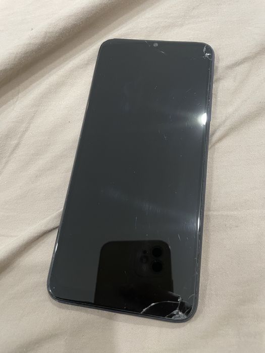 Продам срочно оппа а17к