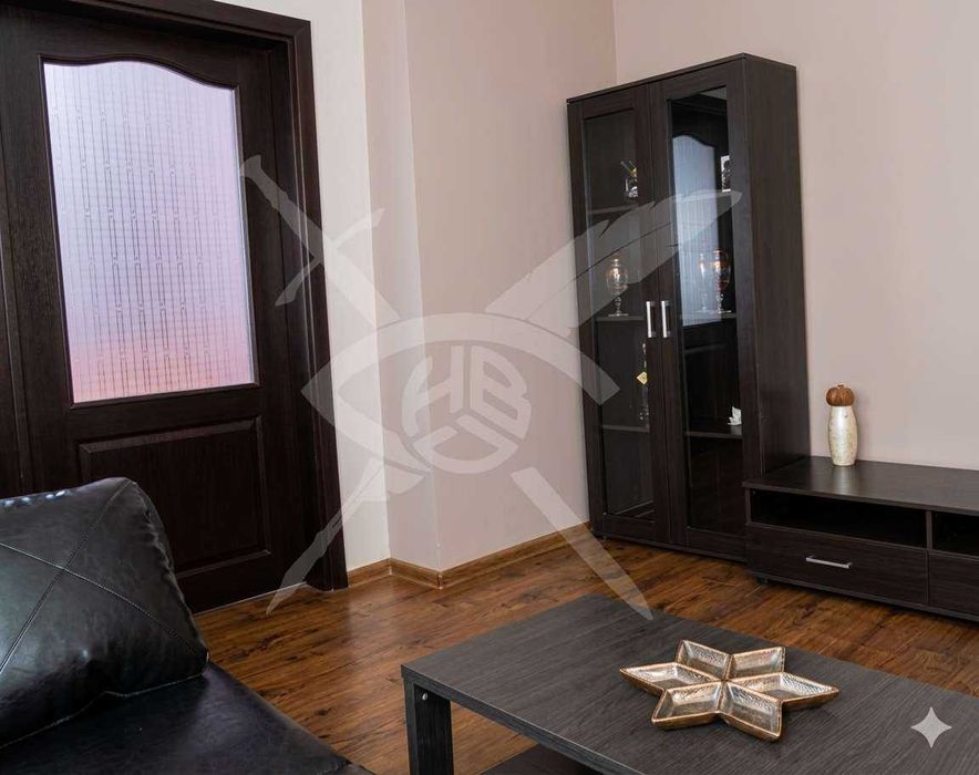 Дава се под наем Етаж от къща в Пловдив, Гагарин - 115 кв.м за 598.23 € - Снимка #3