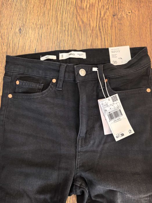 Дънки Mango черни