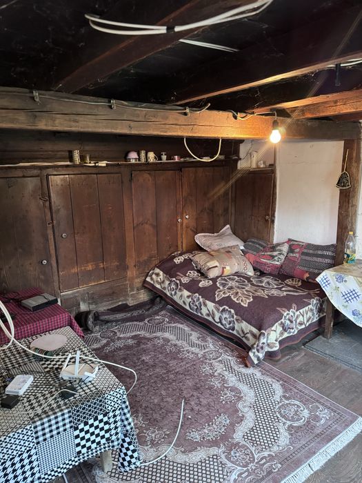 Двуетажна къща с село Черганово