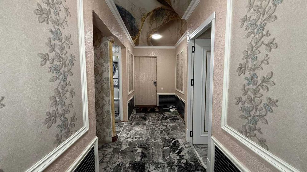 Фрунзиский  KIUF 1 қаватда 3 хонали квартира сотилади. ID: 1878