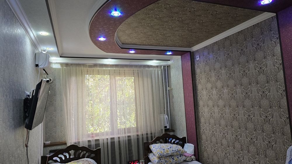 Продаю  4х комнатную квартиру на дружбе народов, ташкентсити