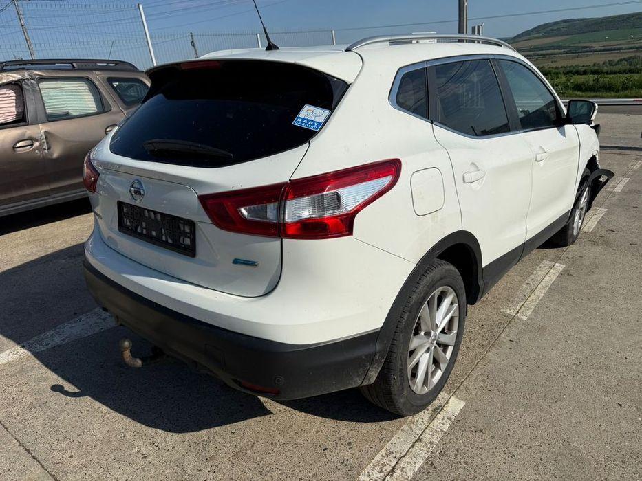 Dezmembrez Nissan Qashqai j11 2014 alb 1.5 dci k9k 636 volan stanga