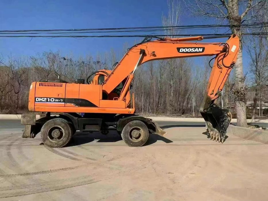 Услуга Экскаватор Досан 210 W