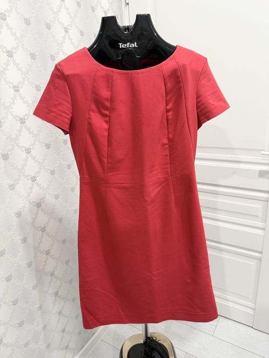 Продается платья