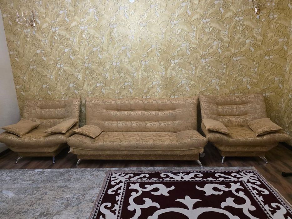 Срочно продам 3 дивана