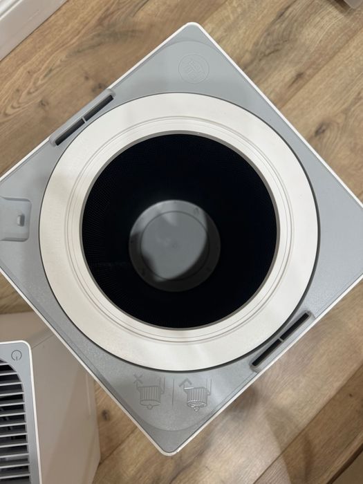 Воздухоотчиститель