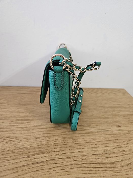 Дамска чанта DKNY