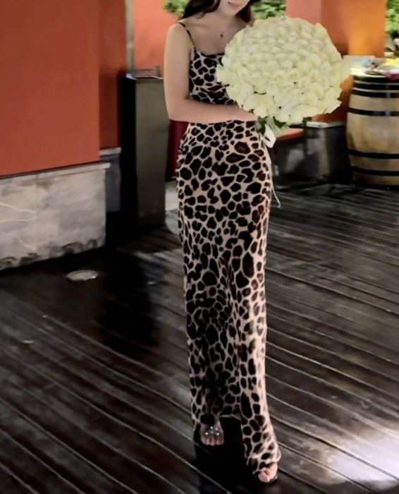 Леопардовое вечернее платье