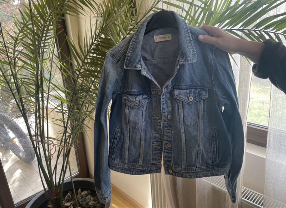 geaca de blugi mango