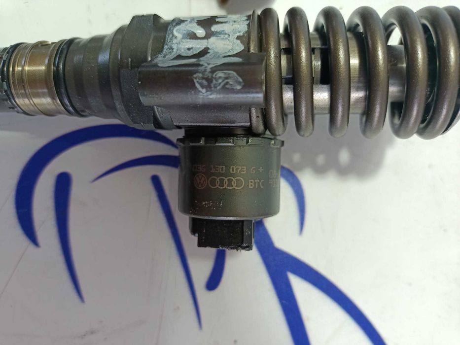 Injectoare Jeep Compass 20 crd 2008 cod 03G130073G