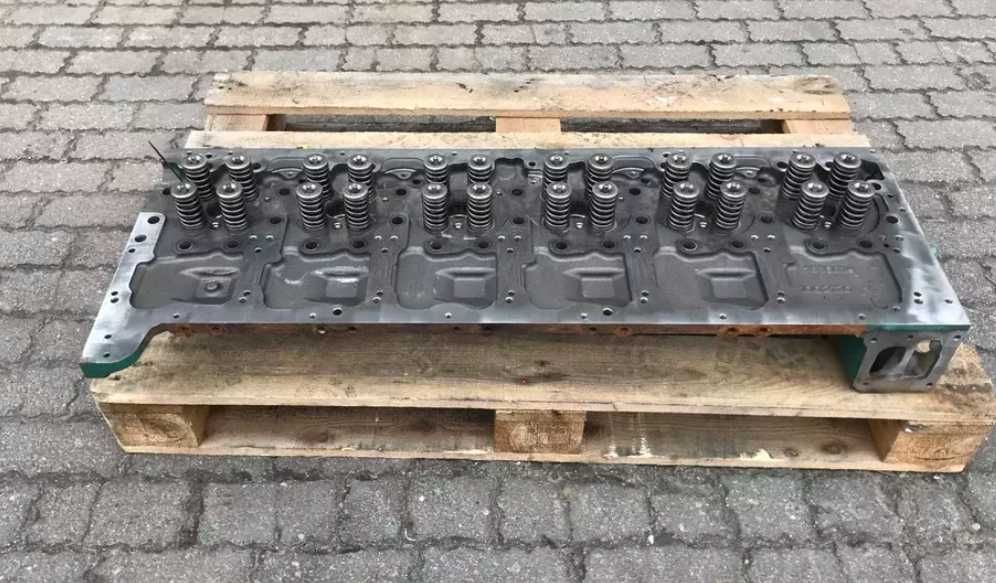 Chiulasă Volvo D13K 500 22772405