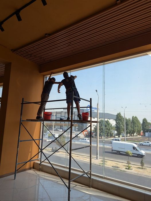 Уборка Чистка Клининг офисов, магазинов, производств,жилых помещений