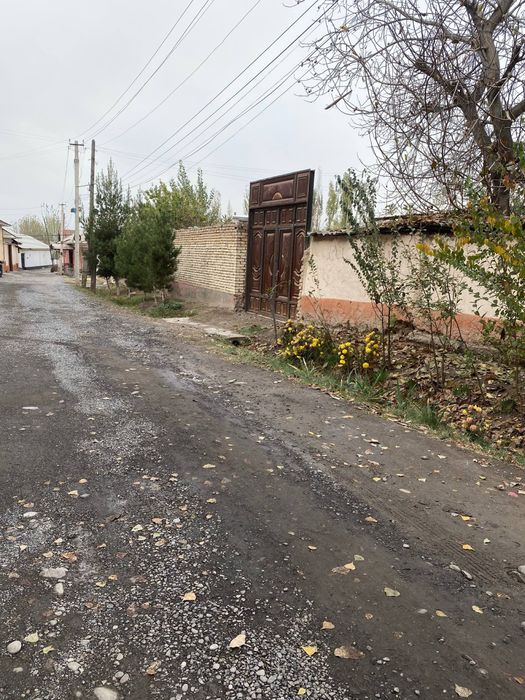 Андижон вилояти корасув Шахрида Уй Сотилади 5.5 сотих Корасув шахар