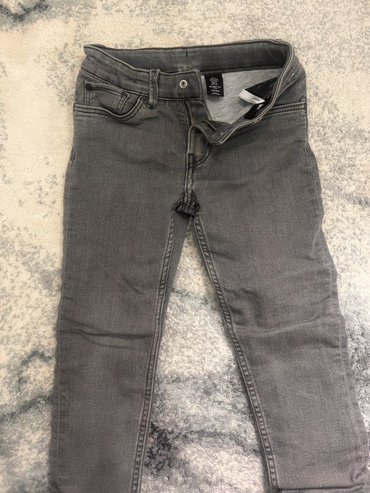 Кофты и джинсы на 5-лет (всё вместе)