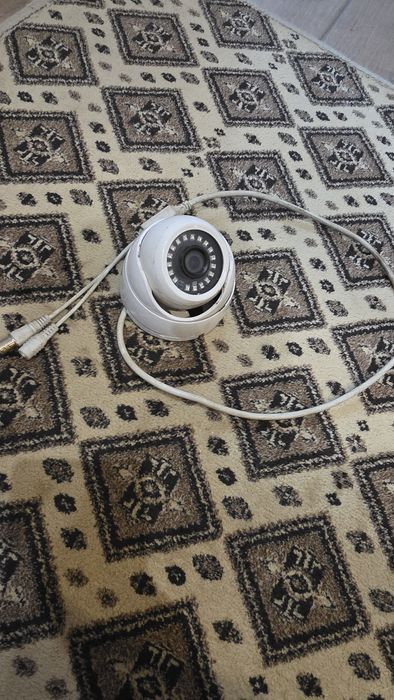 DVR Hikvision и 7 камери