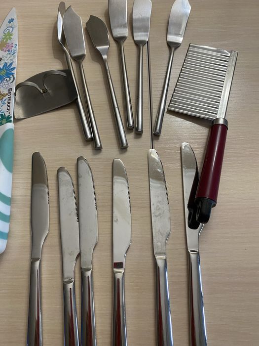 Ножи  чеснокодавилка