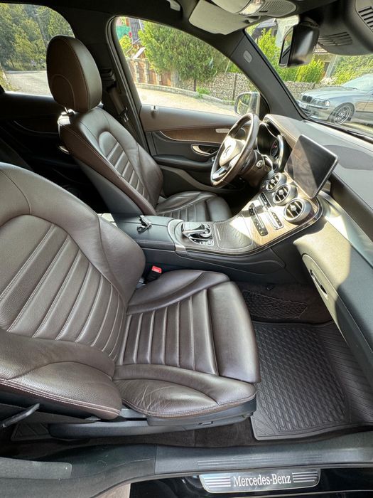 Vand / Schimb Mercedes Benz GLC 250 4matic 9G-Tronic Exclusive