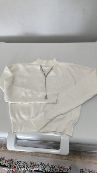 Белая кофта женская