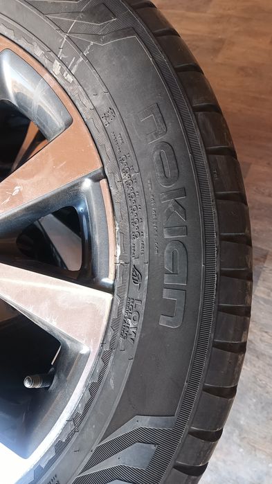 Шины летние 255/55/18