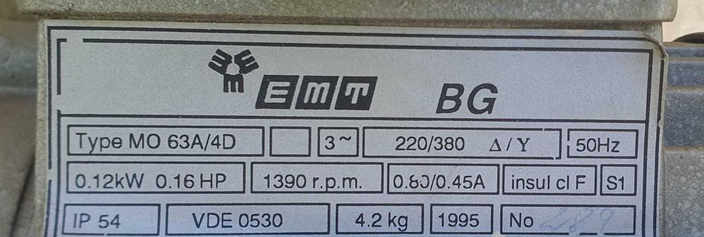 Трифазен елетродвигател 0.12 kW