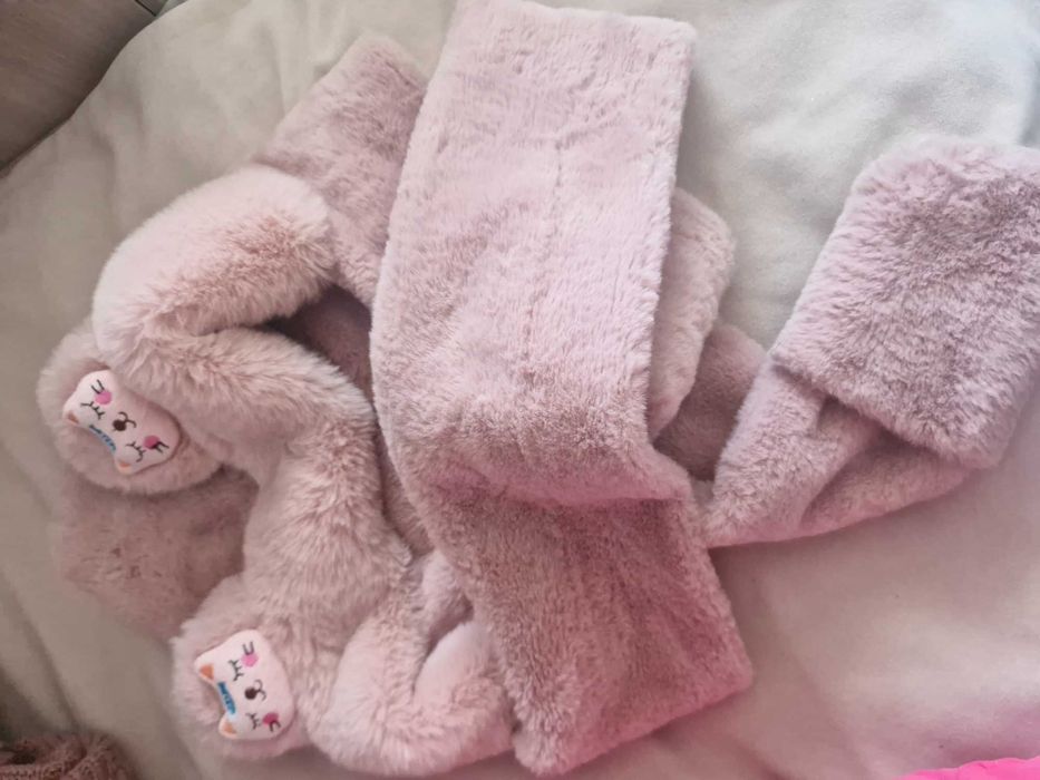 Куртка весна и шапка