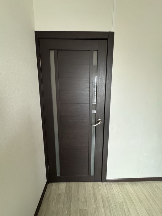 Продам двери 5 штук