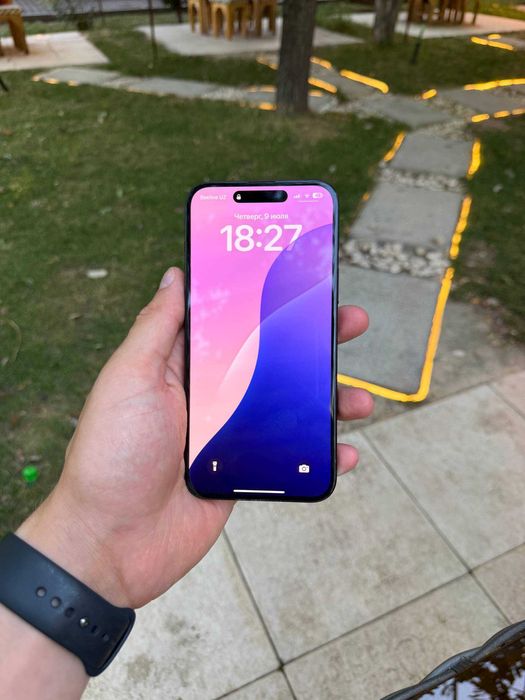 iPhone 15 Plus 128 gb Qora rang