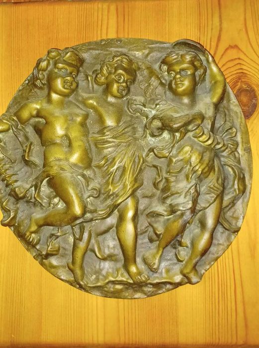 Basoreliefuri din bronz influente Art Nouveau sau Art Deco