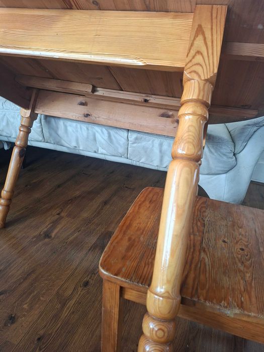 Кухненска маса чам