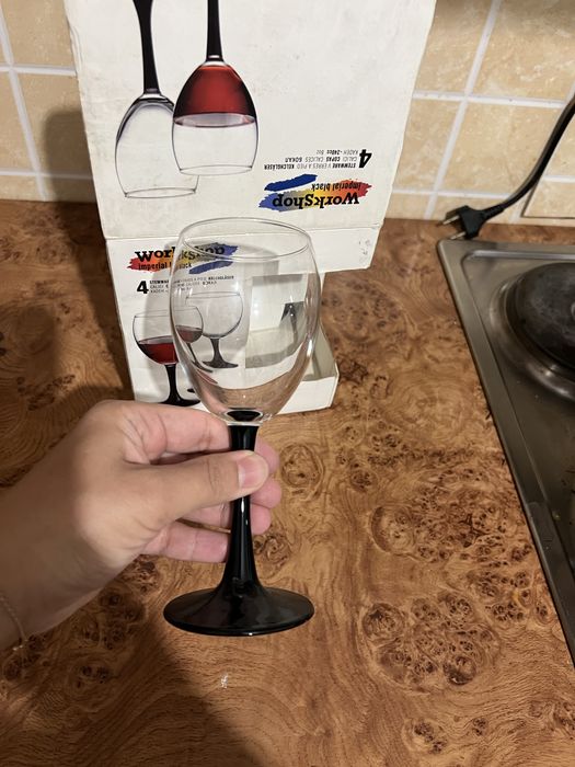 Бокал для вина